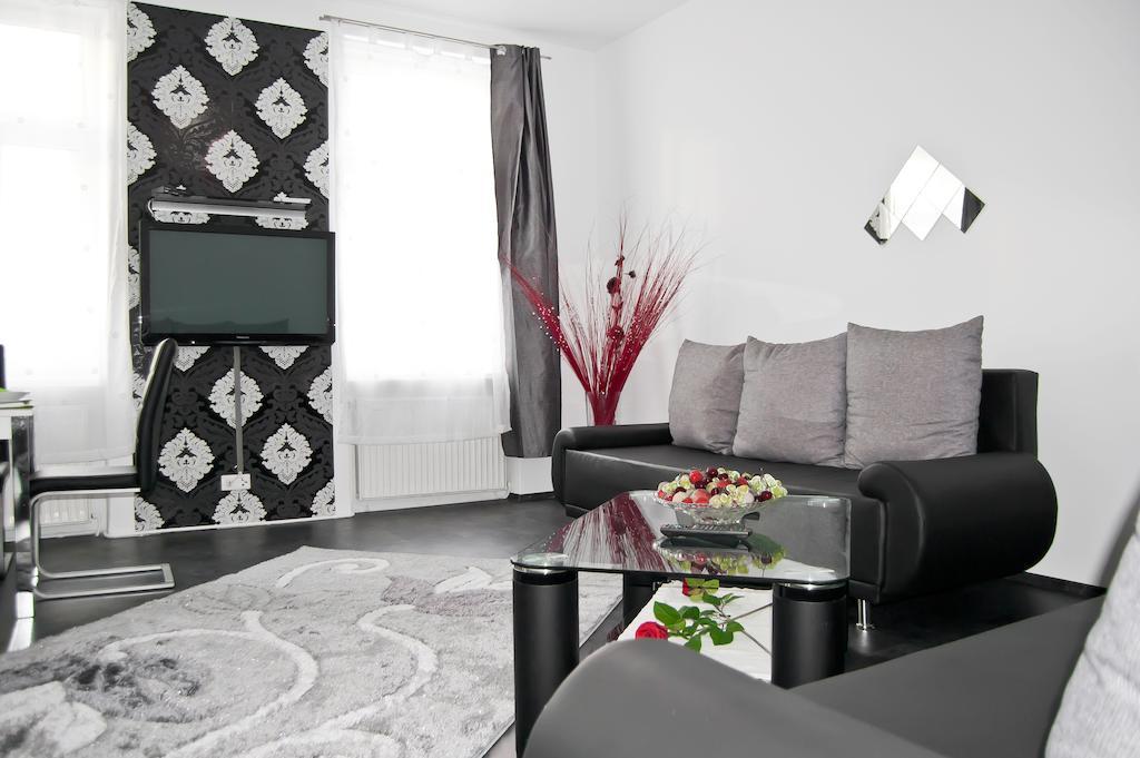 Royal Resort Apartments Westbahnhof Wien Zimmer foto